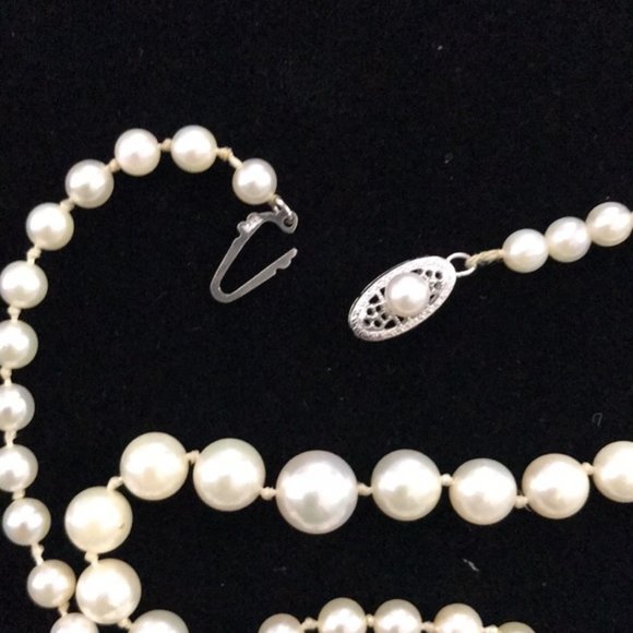 1960's Solid 14K Set Of Perls Necklace/Earrings - Picture 5 of 10